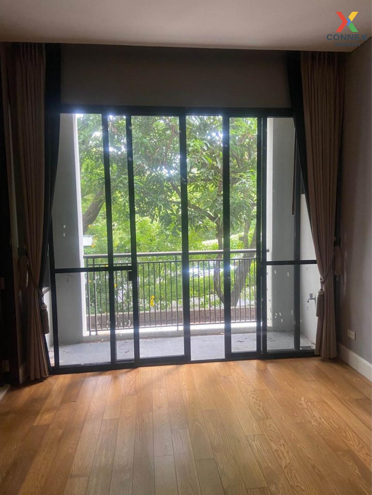 For SaleCondoSukhumvit, Asoke, Thonglor : For Sale Condo , Vincente Sukhumvit 49 , nice view , wide frontage , BTS-Thong Lo , Khlong Tan Nuea , Watthana , Bangkok , CX-89265