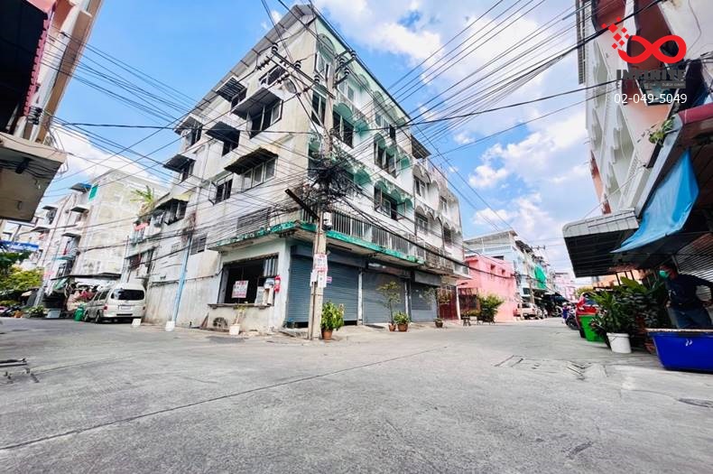 For SaleShophousePinklao, Charansanitwong : Commercial building for sale, 4.5 floors, 48 ​​square meters, Soi Charansanitwong 29.