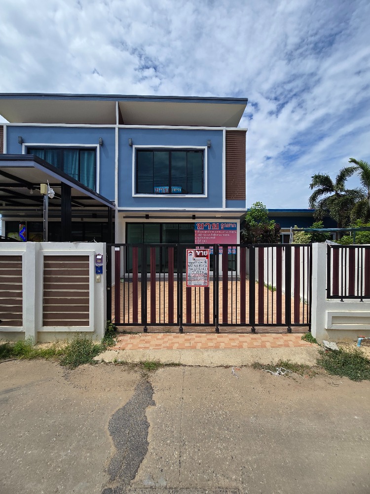 For SaleTownhousePhitsanulok : L080609 2-story house for sale in the heart of Phitsanulok, 3 bedrooms, 3 bathrooms, Phitsanulok