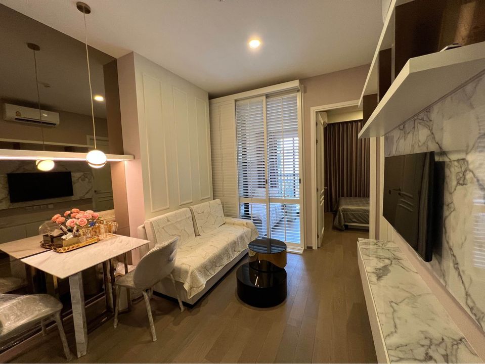 For RentCondoRatchathewi,Phayathai : Park Origin Phayathai  【𝐑𝐄𝐍𝐓】🔥 Luxury condo, wide decoration, cute, with furniture Complete central Free February 67 🔥Contact Line ID: @hacondo