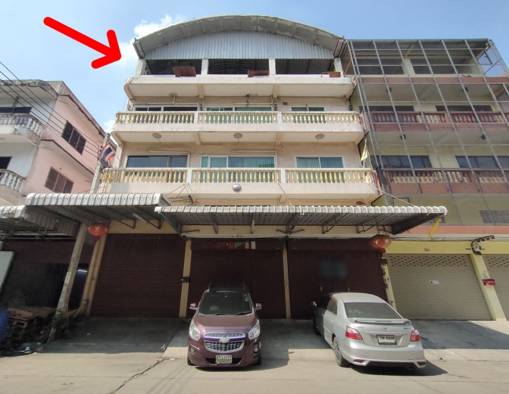 For SaleShophouseRama 2, Bang Khun Thian : Urgent sale, 3.5 storey commercial building with rooftop, total of 3 units, on Rama 2 Road, Soi Sakae Ngam 35/3, Intersection 6.