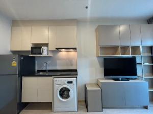 For RentCondoRatchadapisek, Huaikwang, Suttisan : 🟧Condo For Rent Noble revolve ratchada 1 🟧 1bedroom Ready to move in🏡