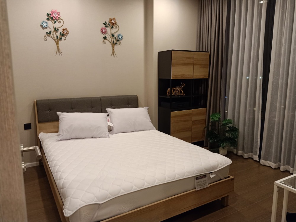 For RentCondoSiam Paragon ,Chulalongkorn,Samyan : Cooper Siam【𝐑𝐄𝐍𝐓】🔥 1 bedroom condo, complete, beautiful woodwork, central, various styles, soho, near BTS stadiums Ready to move in 🔥 Contact Line ID: @hacondo