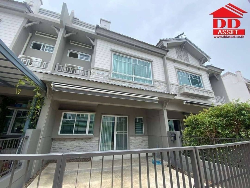 For SaleTownhouseSamut Prakan,Samrong : 2-story townhome for sale, Indy 3 Bangna Village, km.7 (Indy 3 Bangna-km.7, Soi Ratchawinit Bang Kaeo (Sold with tenant) Code T8014