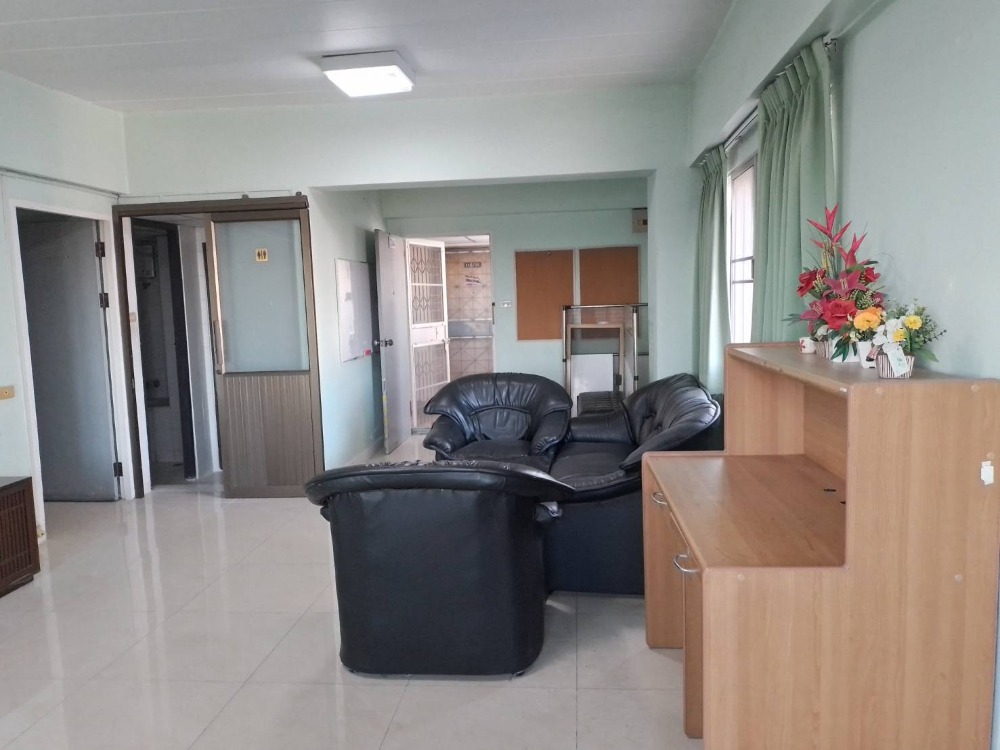 For SaleCondoMin Buri, Romklao : !! Cheap sale, Amornphan 205 Satellite Town (Amornphan 205 Satellite Town), size 68.11 sq m., 2 bedrooms, 3rd floor, corner room, near the Pink Line MRT.