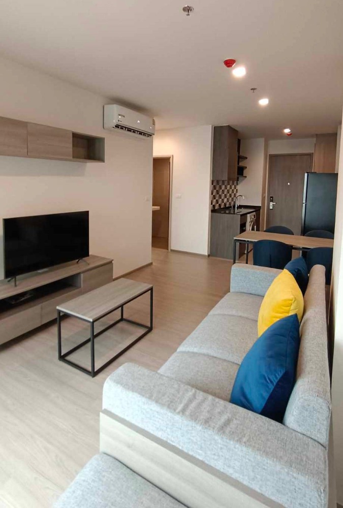 For RentCondoRama9, Petchburi, RCA : (available 6 Nov) THE BASE Phetchaburi Thonglor condo for rent MRT Phetchaburi , BTS Phompong, Airport Link Makkasan