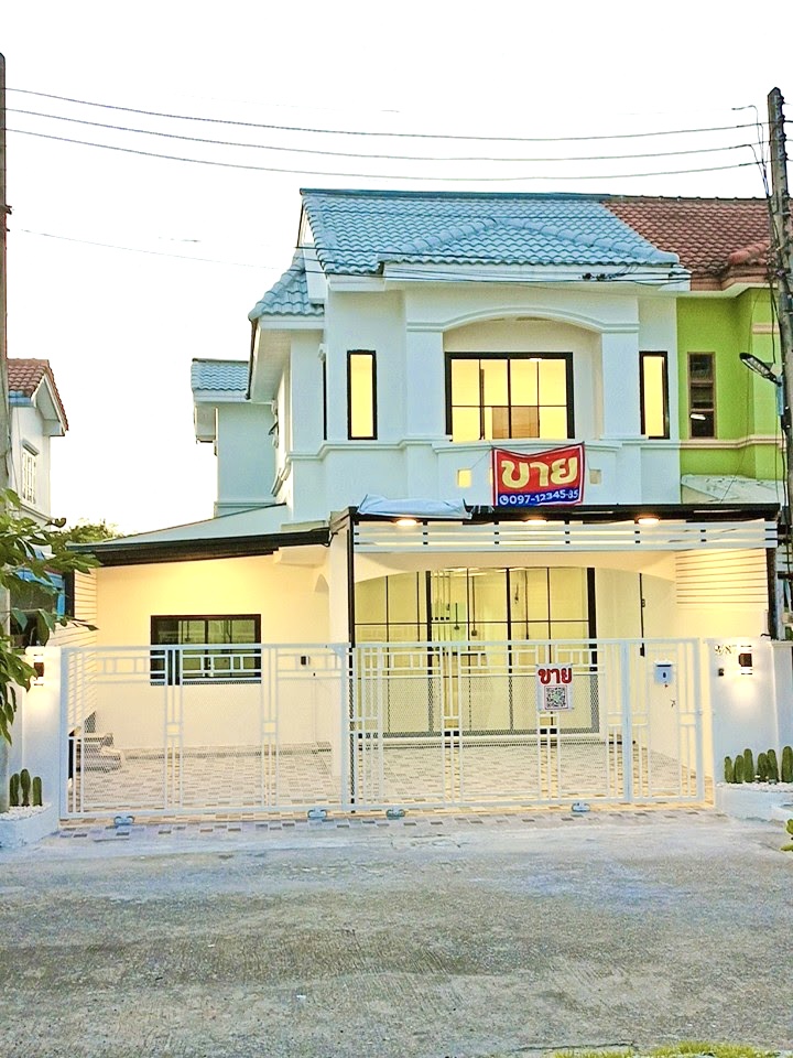 For SaleTownhouseSaraburi : Renovated the entire road behind Lotus at the end of Muang Saraburi (sold below appraisal)