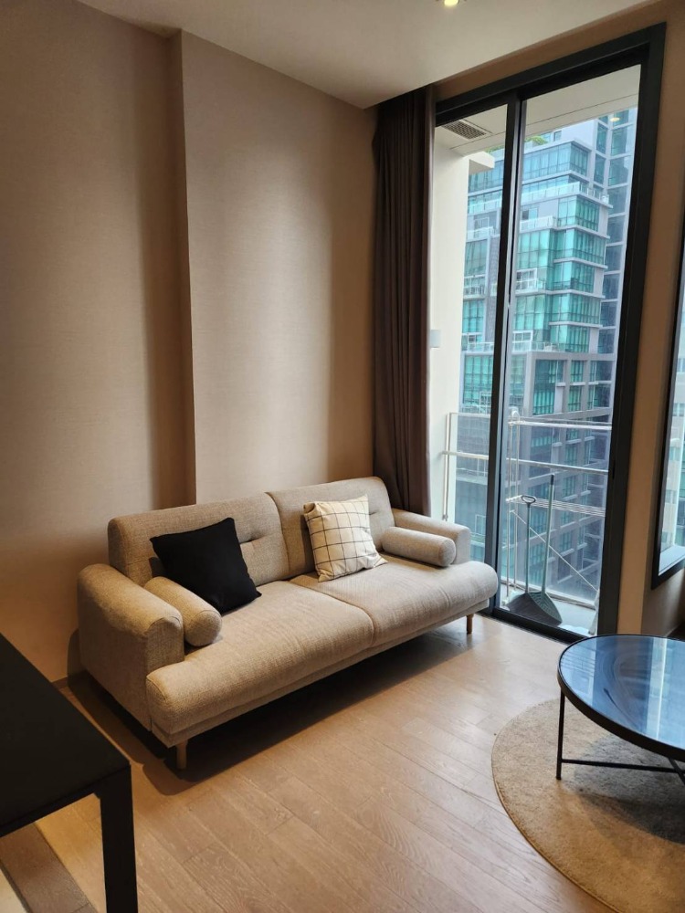 ให้เช่าคอนโดสุขุมวิท อโศก ทองหล่อ : Sale/Rent The Esse Asoke room size 46.5sqm,1 bedroom 1 bathroom on 15th floor  Fully furnish and electrical machines.