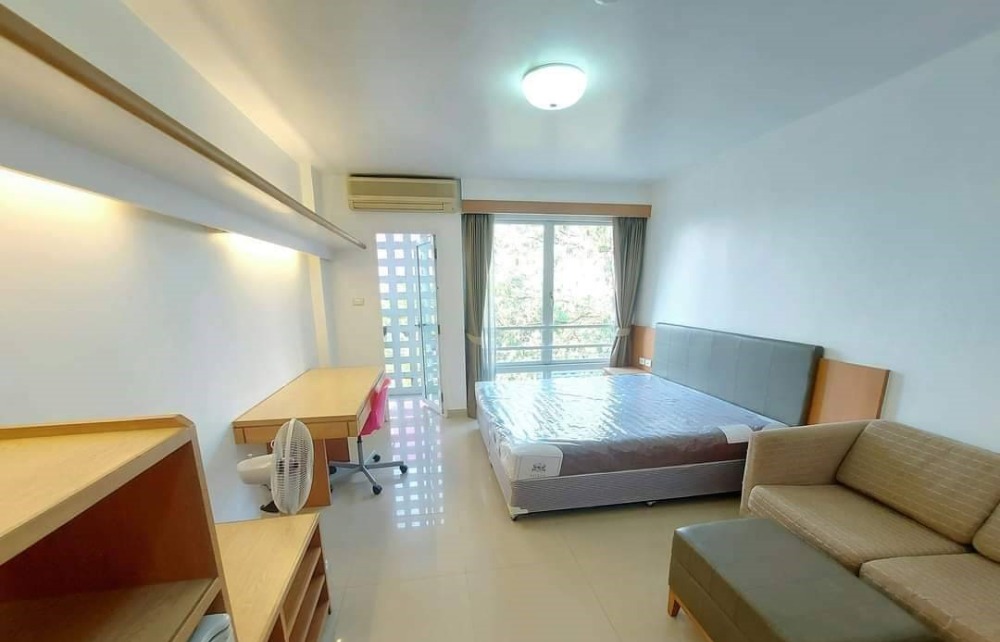 For RentCondoRama9, Petchburi, RCA : For rent: I House Laguna RCA, 5th floor, Building B (vacant 1 Aug '24)