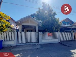 For SaleHouseChachoengsao : Single house for sale Ban Pho Housing Village, Chachoengsao, cheap price