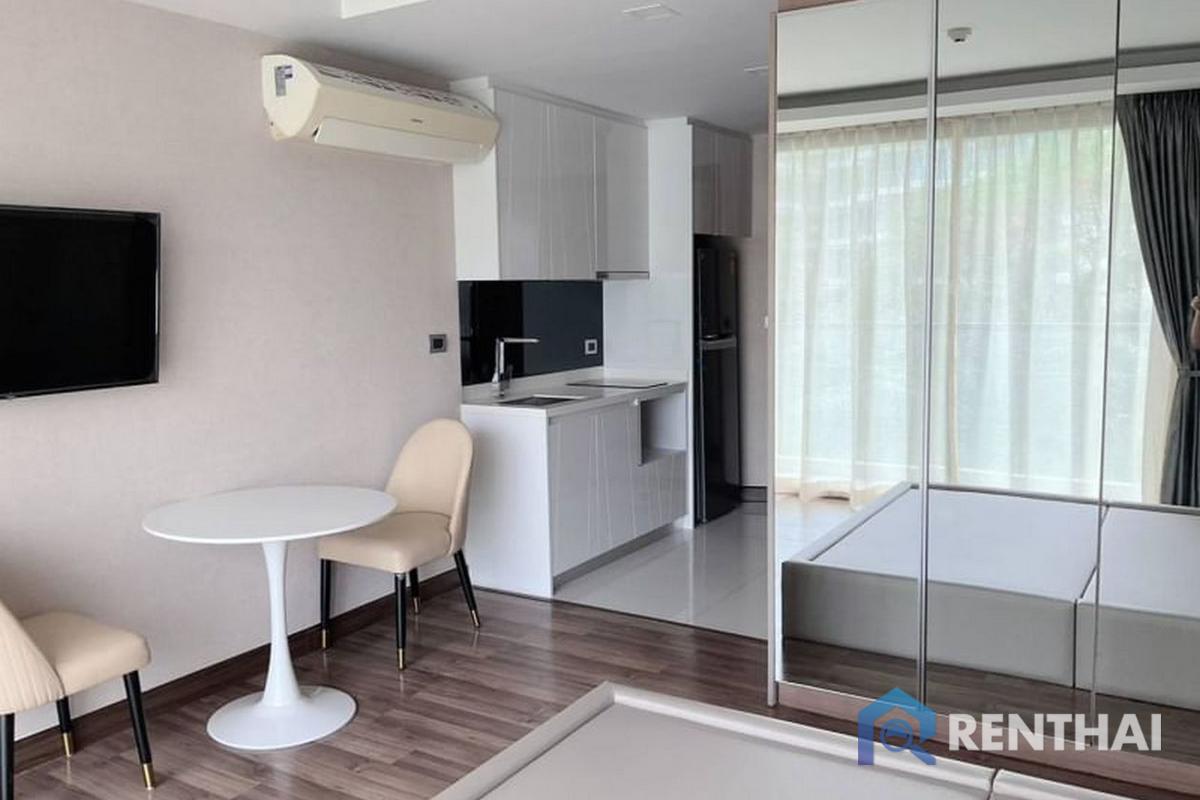 For SaleCondoPattaya, Bangsaen, Chonburi : Relax in The Peak Towers in Pattaya