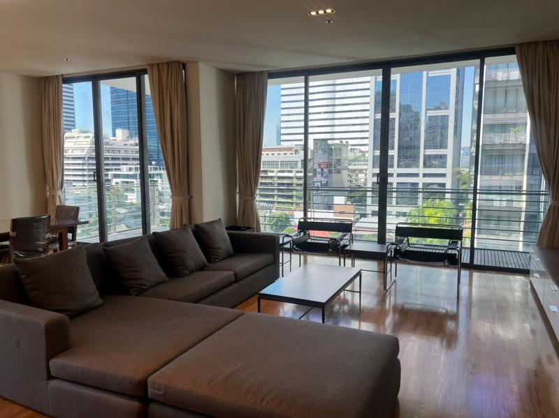 For RentCondoSukhumvit, Asoke, Thonglor : For Rent Domus 3 Bedroom 4 Bathroom 210 sqm