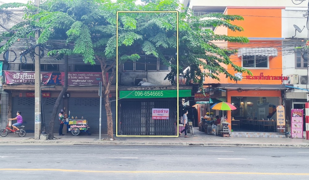 For SaleShophouseBang Sue, Wong Sawang, Tao Pun : Commercial building for sale, corner room, near MRT Bang Pho.