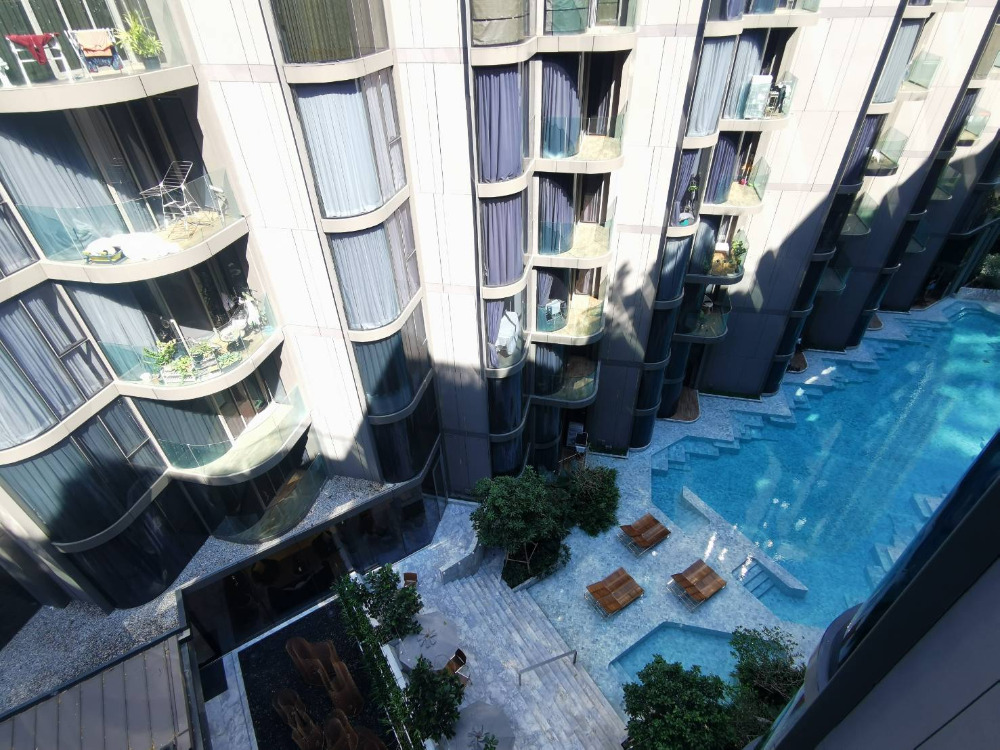 For SaleCondoSukhumvit, Asoke, Thonglor : Ashton Sukhumvit 41: 2bed 2bath Duplex with private rooftop garden 129.68sqm. 23,190,000 Am: 0656199198