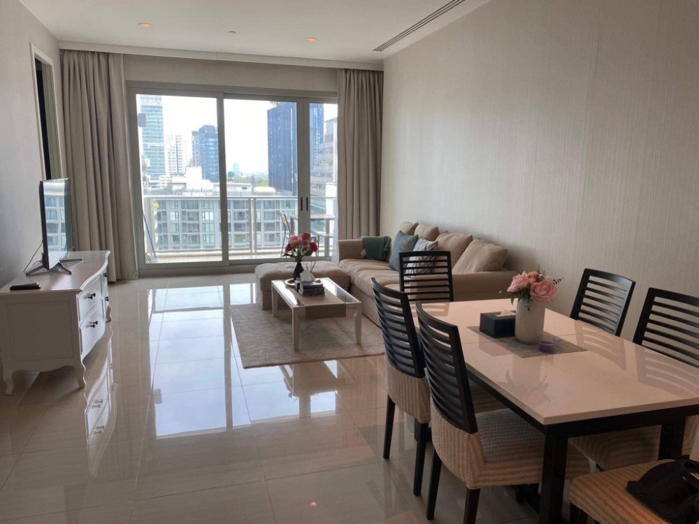 For SaleCondoWitthayu, Chidlom, Langsuan, Ploenchit : ♦ Prime Location ♦ 05+ Floor 102.59 sq.m. | 2 beds Fully furnished City view | Condo near BTS Rajadamri 1 min, Central Embassy 5 mins, Central Chidlom 6 mins, Central World 5 mins.