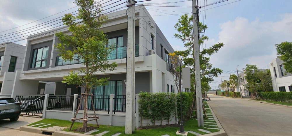 For RentHouseBangna, Bearing, Lasalle : K-5399 Urgent for rent! Centro Bangna KM.7, beautiful house, good location, convenient travel, near Mega Bangna.