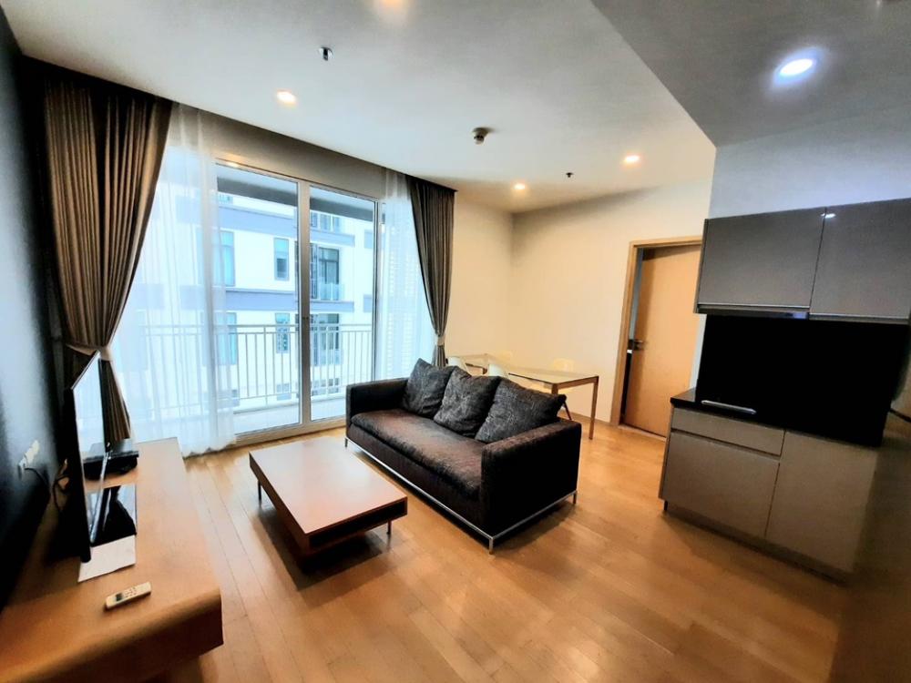 For SaleCondoSukhumvit, Asoke, Thonglor : Sale nice unit Condo 39 by Sansiri, 12th floor, next to BTS Phrom Phong, 1 bedroom, 52.39 sq m.