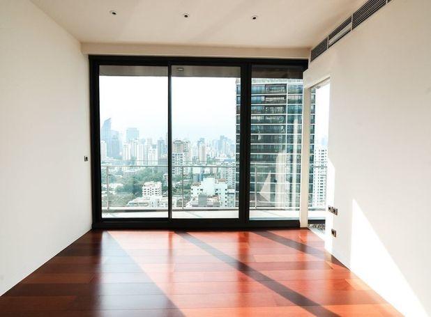 For SaleCondoSukhumvit, Asoke, Thonglor : For Sale KHUN by YOO inspired by Starck 3 Bed 75 mb