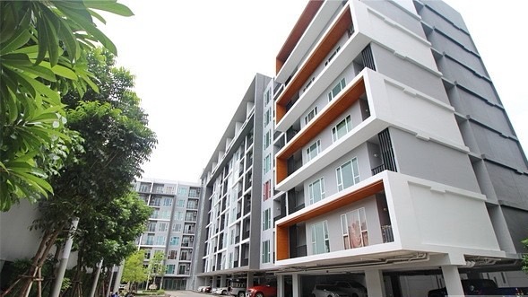 For SaleCondoRama 2, Bang Khun Thian : Condo for sale Serrano (Serrano Condominium) next to Central Rama 2.