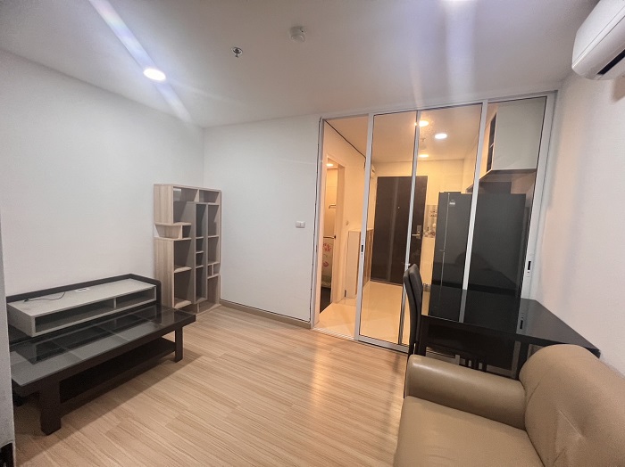 For RentCondoRama 8, Samsen, Ratchawat : Condo for rent, Chateau In Town Rama 8, 1 bedroom type, 30 sq m, 12A floor (complete + laundry), beautiful room, good quality, ready to move in. Call for consultation 094-6245941