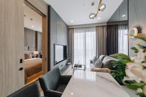 For RentCondoSiam Paragon ,Chulalongkorn,Samyan : 📌Condo for rent  Cooper Siam  📌 Line : @jhrrealestate