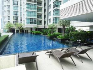 For SaleCondoSukhumvit, Asoke, Thonglor : 🔥Urgent sale Nusasiri 0 meters, next to BTS Ekkamai, 1 bedroom, largest size 80 sq m, 2 bathrooms, selling cheapest 087-907-4045