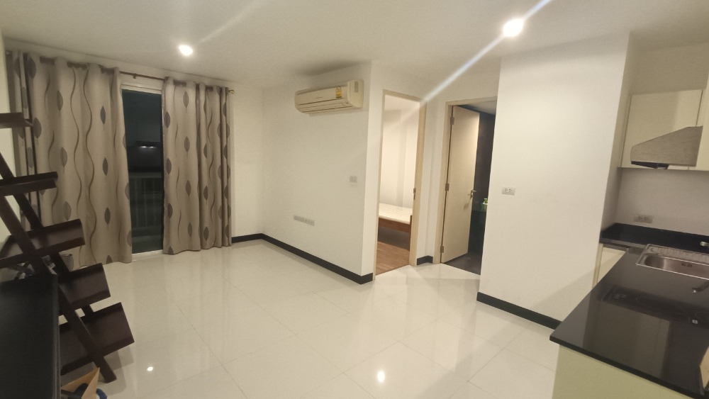 For SaleCondoSukhumvit, Asoke, Thonglor : For sale Voque Sukhumvit 16, never used, best kept, so good price, BTS Asoke, MRT Queen Sirikit National Convention Center, Voque Sukhumvit 16