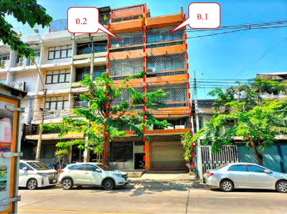 For SaleHouseSilom, Saladaeng, Bangrak : Shophouse for sale on Mahanakhon Road, Bang Rak, 曼谷出售店屋