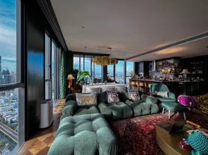 For SaleCondoSukhumvit, Asoke, Thonglor : For sale: Penthouse, luxury pool villa in the heart of Thonglor, 207 sq m, luxuriously decorated, ready to move in.