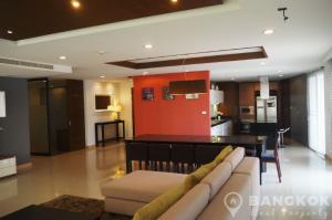 ขายคอนโดสุขุมวิท อโศก ทองหล่อ : Phrom Phong | Renovated Spacious High Floor 3+1 Bed near EmQuartier