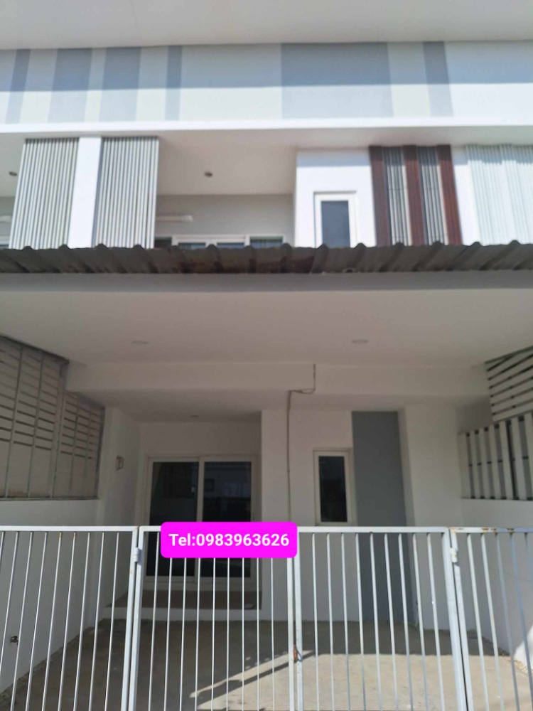 For RentHouseChiang Mai : Townhome for rent in the Ubana3 project, with swimming pool, fitness center, security guard.