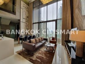 For SaleCondoSukhumvit, Asoke, Thonglor : sell !!! Duplex room, beautifully decorated, high floor, 3 bedrooms, 3 bathrooms, 168 sq m. Vittorio sukhumvit 39, price 80.19 Tell&Line : 0939256422