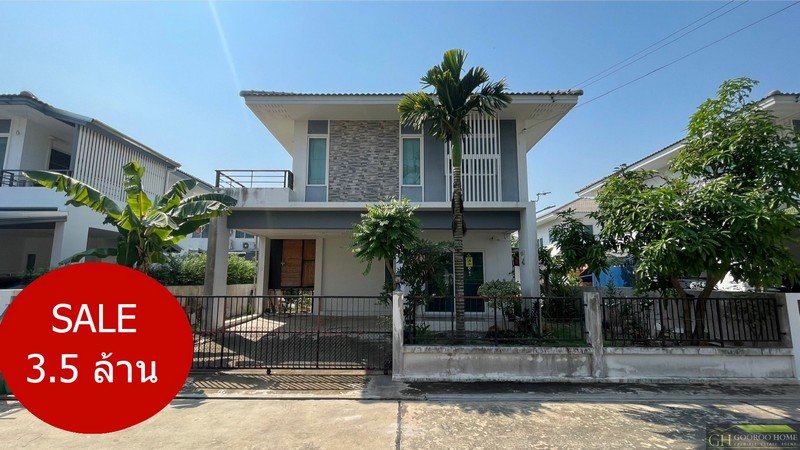 For SaleHousePathum Thani,Rangsit, Thammasat : For sale: 2-storey detached house, near Pathum Thani Road, Phatthida Avenue Village, size 56 sq m, 3 bedrooms, 2 bathrooms, good condition, ready to move in, extension and roofing at the back of the house completed.