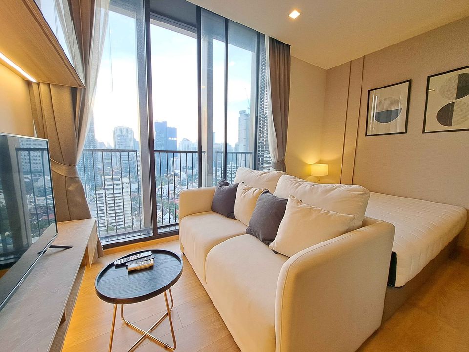 For RentCondoSukhumvit, Asoke, Thonglor : Condo for rent Noble Around 33 near Promphong BTS