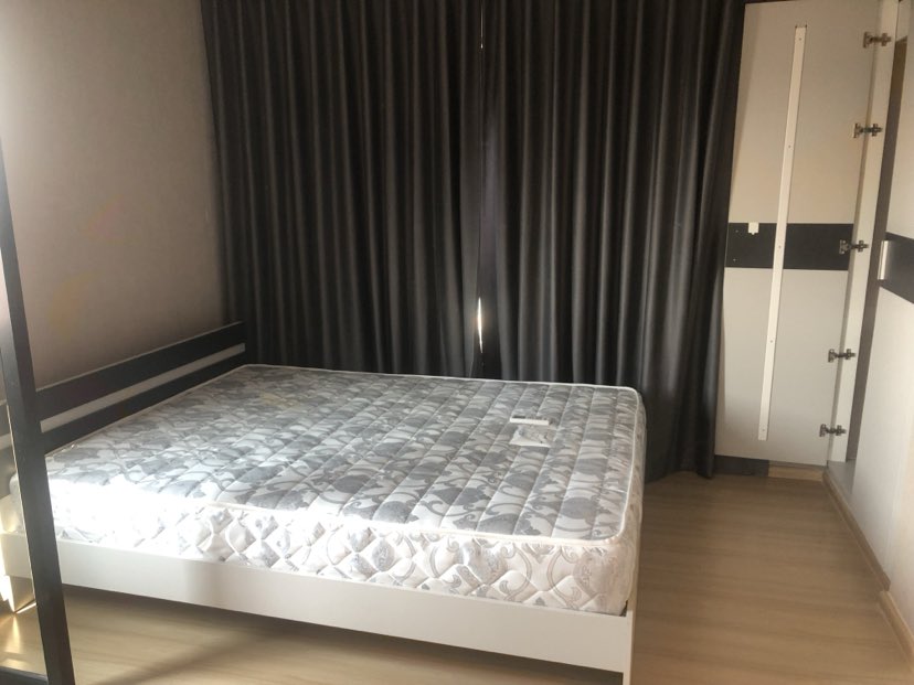 For SaleCondoSamut Prakan,Samrong : For sale 2 million baht LESTO CONDO Sukhumvit 113 Interchange Station Low Rise Condo 8 floors in Soi Sukhumvit 113.