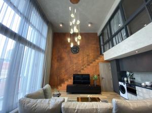 ขายคอนโดสุขุมวิท อโศก ทองหล่อ : 📌For SALE ขาย | The Lofts Asoke- 1BRDuplex  78sqm, 22MB