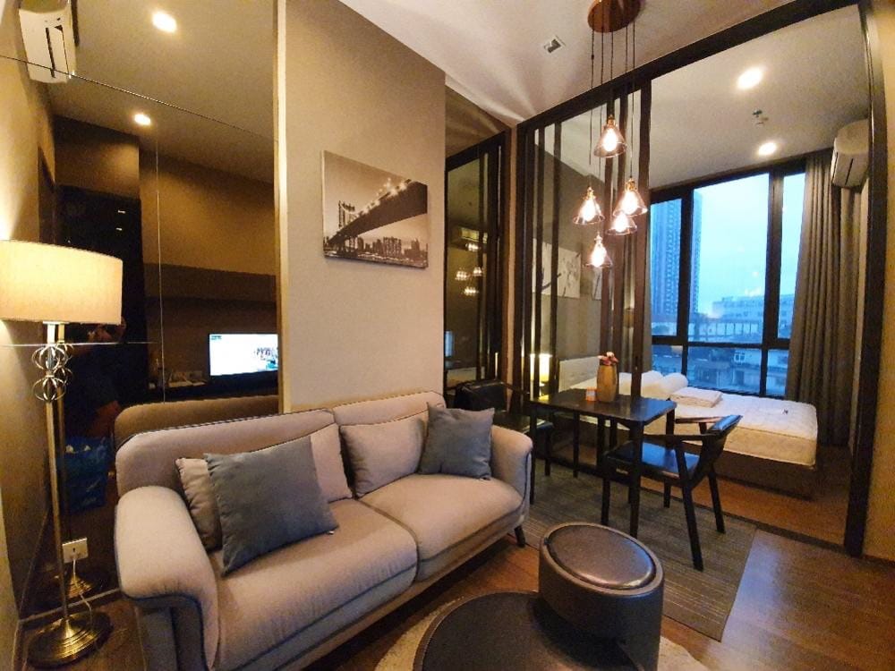 For SaleCondoOnnut, Udomsuk : S-TSS101  The Sky Sukhumvit 1st fl., Building B, 22 sq m, 1 bedroom, city view. 2 millionBt  095-392-5645