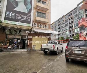 For SaleShophouseMin Buri, Romklao : Commercial building for sale (corner house) next to Sihaburanukit Road. (Minburi area) Very good location, close to the Orange and Silom Phu BTS, location to make a profit in the future.