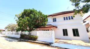 For SaleHouseMin Buri, Romklao : Selling cheap, price lower than market!!! 2-storey detached house, Royal Park Ville Village, Suwinthawong, corner unit, area 103.2 sq m., newly renovated, minimalist, extremely beautiful, convenient travel, village project next to Suwinthawong Road. And w