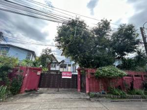 For SaleLandOnnut, Udomsuk : House with Land Soi Pridi Panomyong 26 (Pattanawet Soi 2) / 134 square meters (for sale), House with Land Soi Pridi Panomyong 26 (Pattanawet 2) / 536 Square Meter (FOR SALE) HL1490