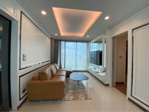 For RentCondoSukhumvit, Asoke, Thonglor : 🔥🔥✨Very big room🏦SUPER LUXURY luxurious 👑 very beautifully decorated 👑 high floor, beautiful view ✨!!!!✨ fully furnished!!!!✨🔥🔥 🎯For rent🎯SUPALAI ORIENTAL 39✅3Bed2✅ 99.24 sqm. 8th floor (#BTS📌)🔥✨LINE:miragecondo ✅Fully Furnished