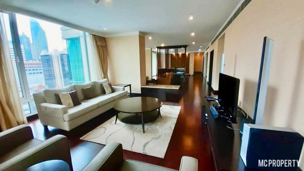 ให้เช่าคอนโดวิทยุ ชิดลม หลังสวน : The Park Chidlom 4bedroom 385sqm High Floor for rent only 200,000 per month please contact 0816878954