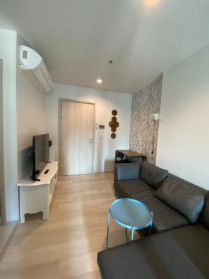 For RentCondoWitthayu, Chidlom, Langsuan, Ploenchit : For rent: Life One Wireless, property code #KK282. If interested, contact @condo19 (with @ as well). Want to ask for details and see more pictures. Please contact and inquire.