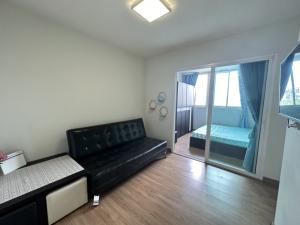 For RentCondoPattanakan, Srinakarin : For rent BlizCondo Hua Mak Rama 9