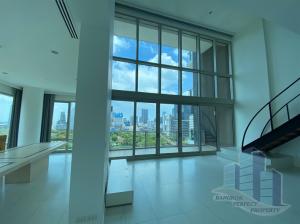 For RentCondoWitthayu, Chidlom, Langsuan, Ploenchit : Fantastic 3 bedrooms Duplex with lumpini park view For Rent, Unfurnished Condition