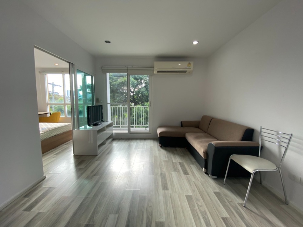 For SaleCondoKasetsart, Ratchayothin : Condo for sale, The Key Phaholyothin 34, The Key Phaholyothin 34, near BTS Senanikom Station, only 700 meters, and near Kasetsart University, Bang Khen, only within 10 minutes.