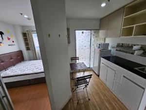 For SaleCondoNawamin, Ramindra : Super discount 1.09 million baht!! LPN Condo Km. 8 (Ramintra Nawamin) 1 bed room, 25 sq m., 2nd floor, Building C. New room with built-in furniture, new kitchen counter, new floor.