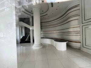 For RentRetailSukhumvit, Asoke, Thonglor : NG63 - Building for rent, 5 and a half floors, Thonglor - Sukhumvit area.