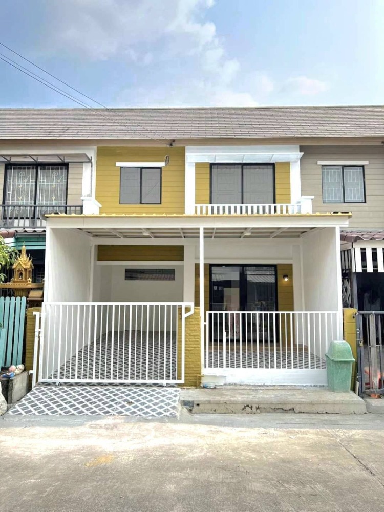 For SaleTownhouseNonthaburi, Bang Yai, Bangbuathong : 2-story townhouse for sale, Pruksa Village 54, Khlong Thanon, Bang Yai, Wat Lat Pla Duk, Central Westgate. Purple Line, Khlong Bang Phai, Road 345, Bang Yai, Kanchanaphisek