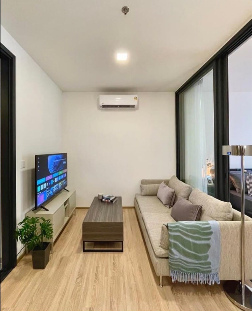 For RentCondoRatchathewi,Phayathai : XTP101 XT Phayathai, 12th floor, Building A, city view, 42 sq m, 1 bedroom, 28,000 baht, 099-251-6615